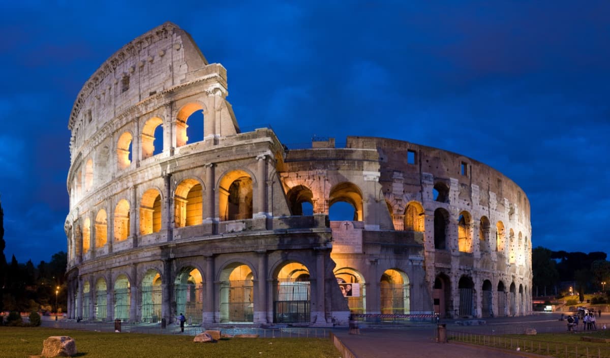 The Colosseum in Rome at dusk